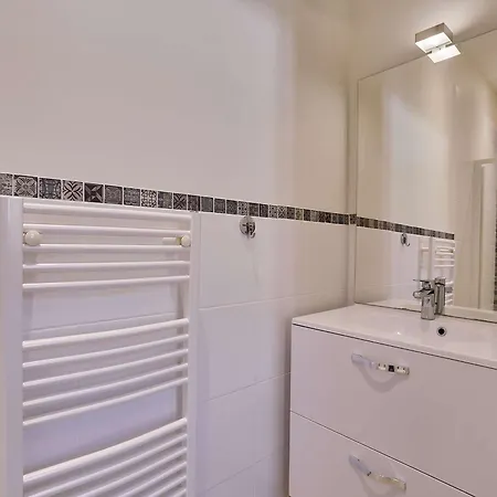 T2 Rénové à Barbotan, Animaux Admis, Parking Et Wifi Gratuits - Fr-1-841-13