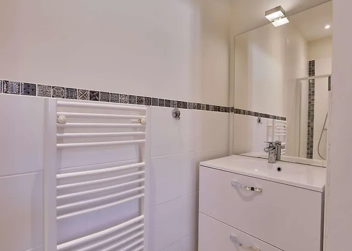 T2 Renove A Barbotan, Animaux Admis, Parking Et Wifi Gratuits - Fr-1-841-13